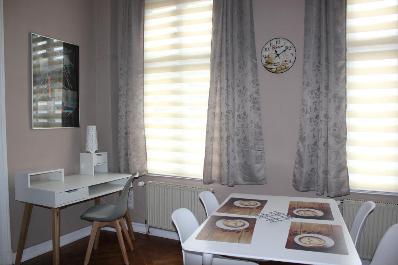 Ferienwohnung Zum Eifgental ヴェルメルスキルヒェ エクステリア 写真
