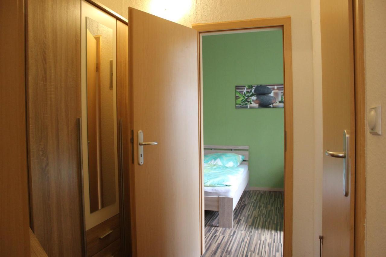 Ferienwohnung Zum Eifgental ヴェルメルスキルヒェ エクステリア 写真