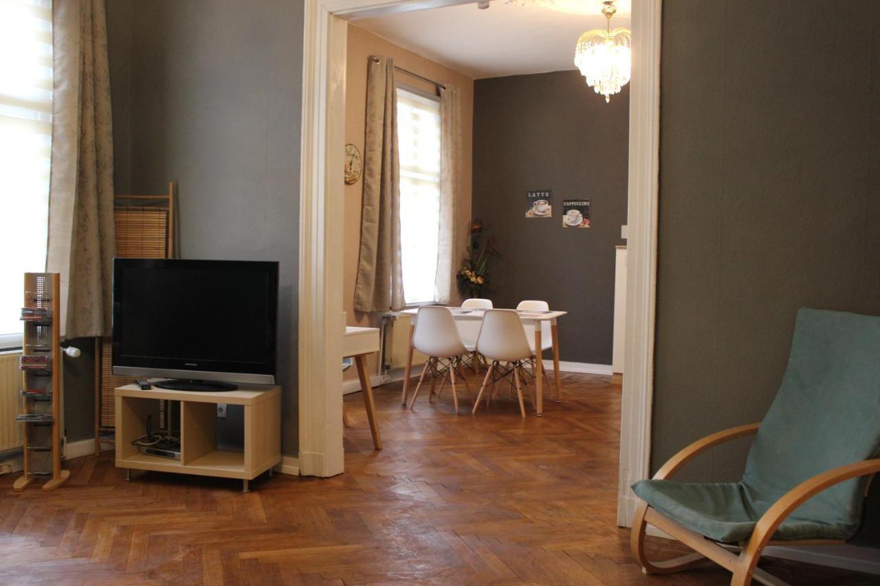 Ferienwohnung Zum Eifgental ヴェルメルスキルヒェ エクステリア 写真